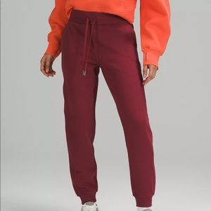 Lululemon Scuba High Rise Jogger, Size 8, Mulled Wine Color